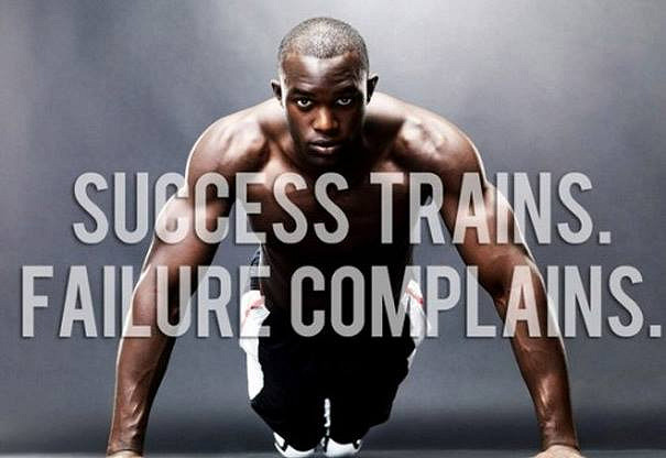 Build Muscle man pushup training