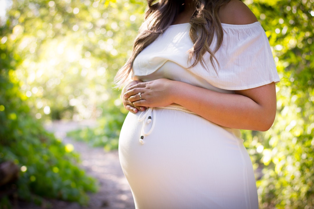 With Baby And Want CBD? Here's What You Need To Know About Using CBD During Pregnancy