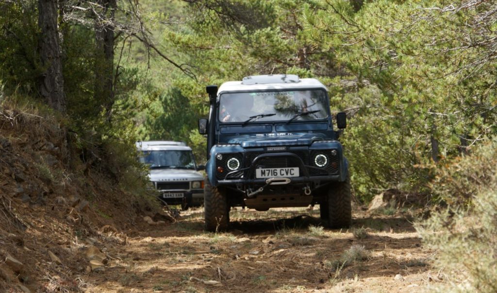 Safety Tips For Off-Road 4x4 Driving Adventure